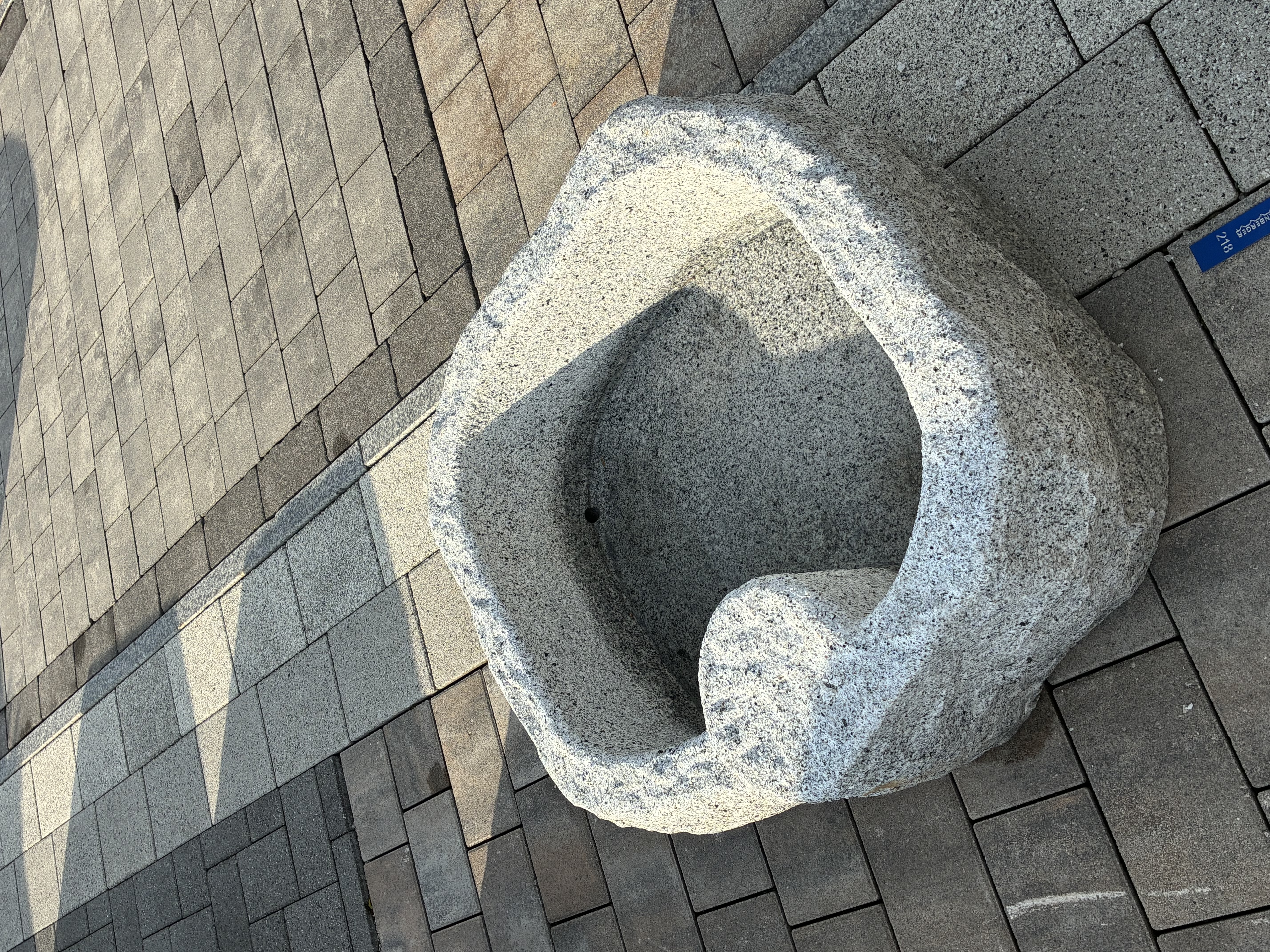Granit Becken MG1054