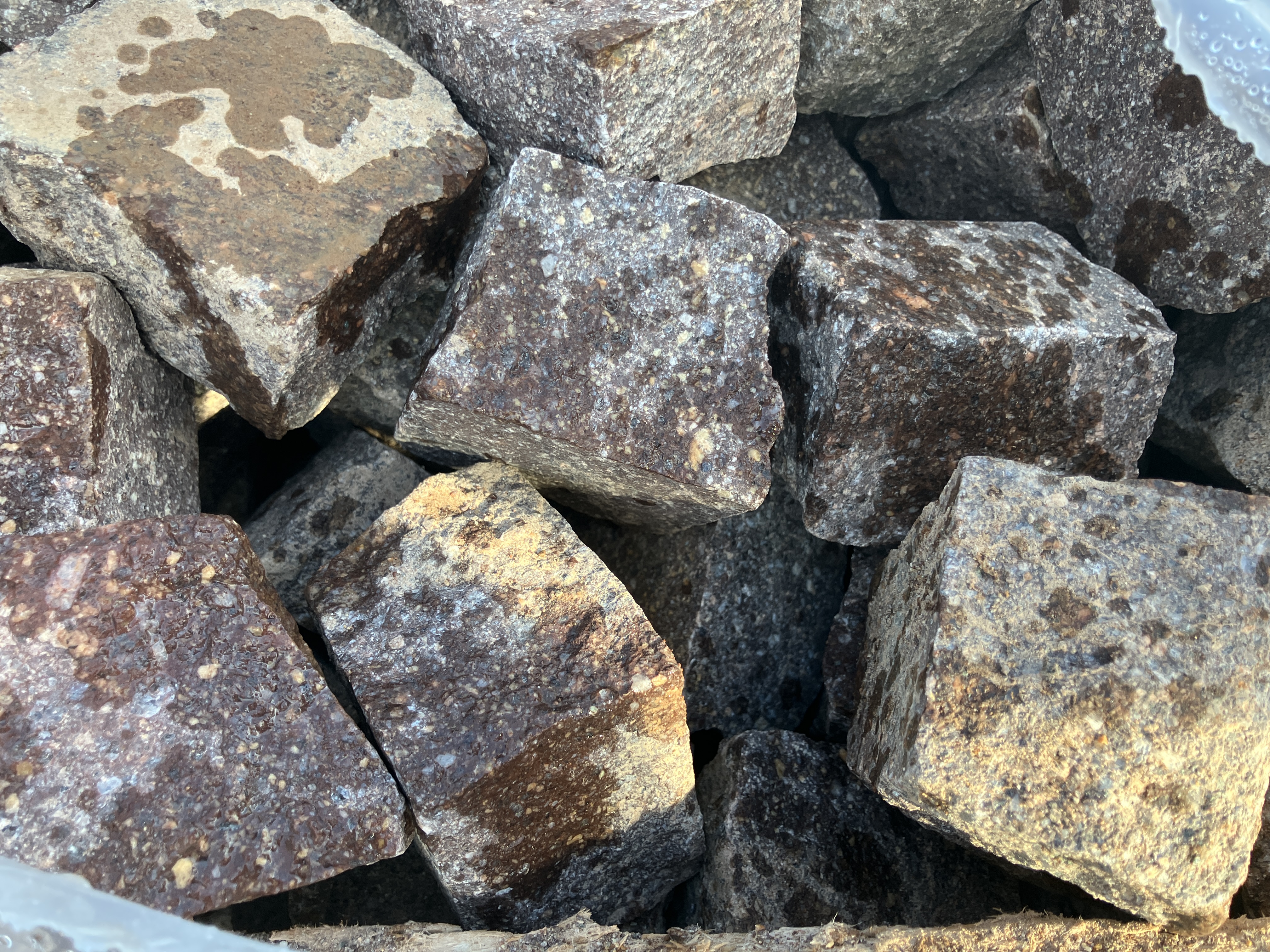 Pflasterwürfel Porphyr Albiano 4/6 cm