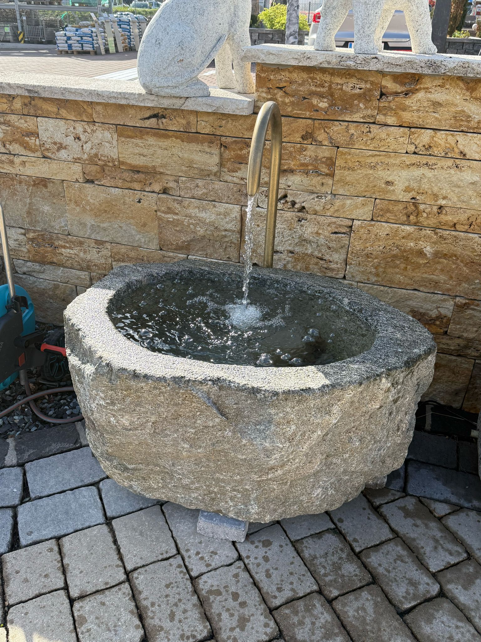 Findlingsbrunnen MG1186