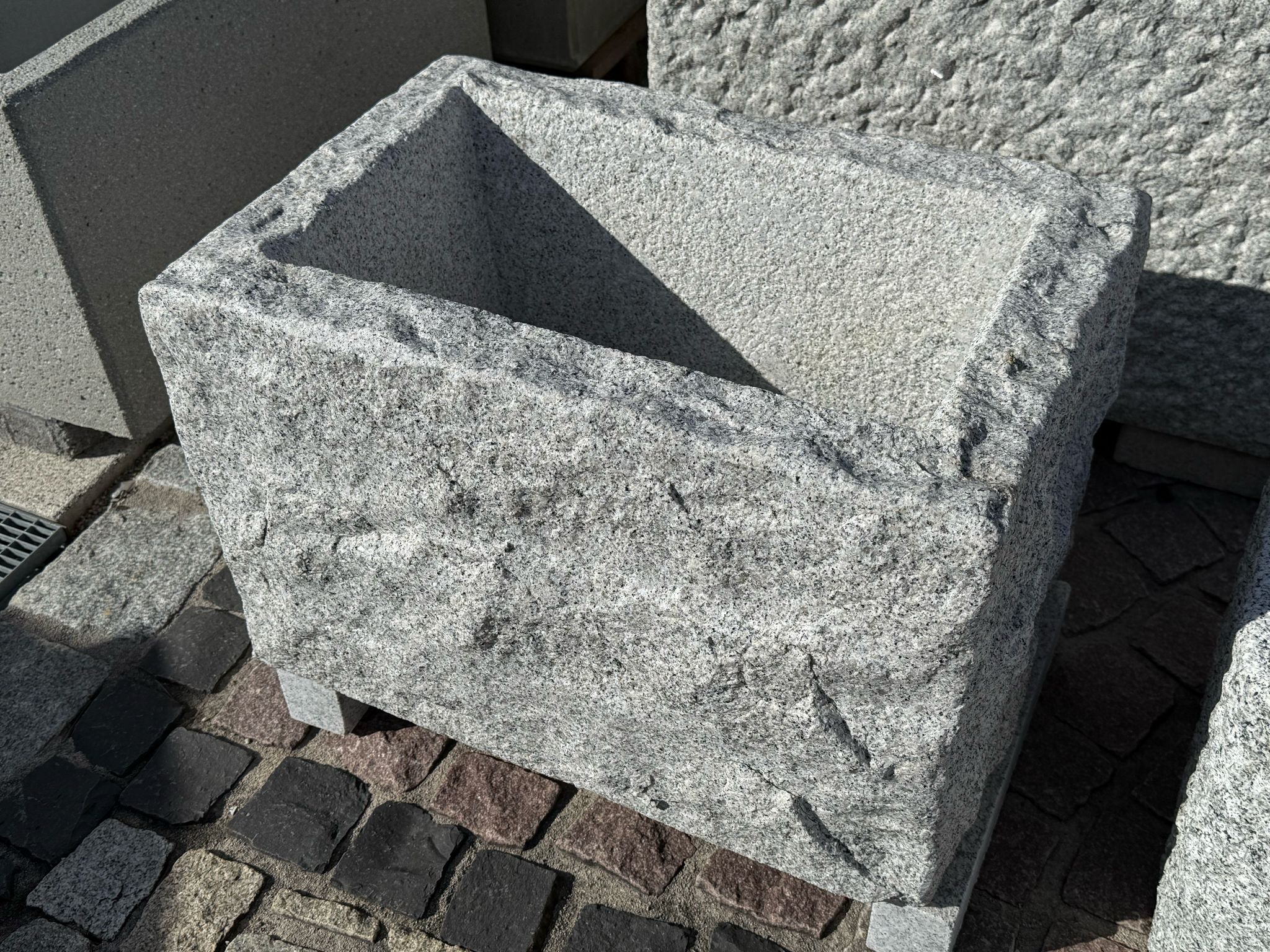 Granit Becken MG1189