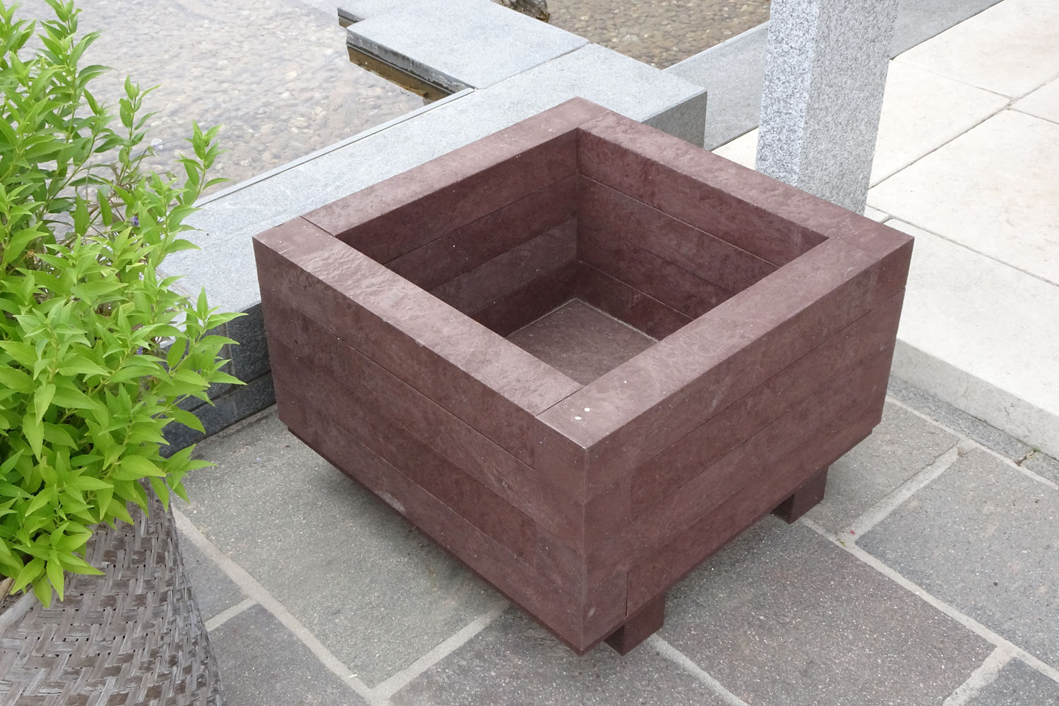 Recycled Kunststoff Blumenkübel Iberis 1